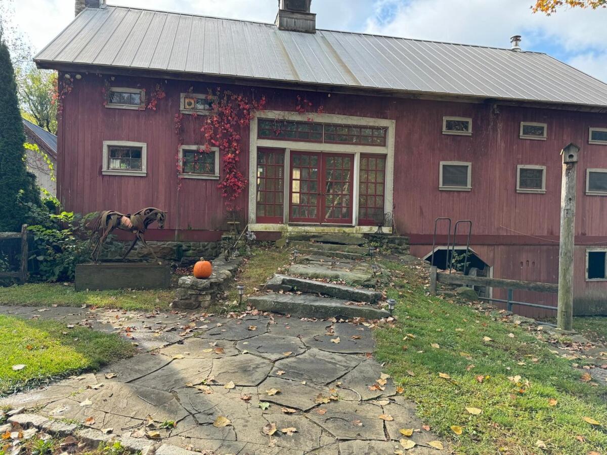 The Spirit Horse Farm, Kent Connecticut Villa Eksteriør billede